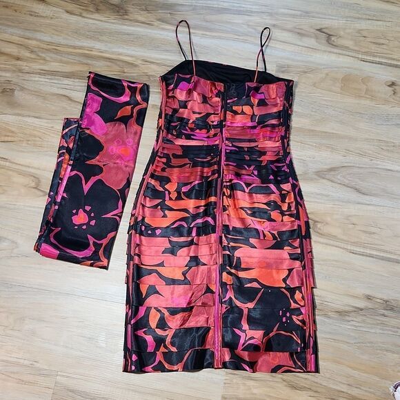 🦋JS Collections Red Floral Print Spaghetti Strap Dress & Scarf Size 4 - Picture 3 of 11